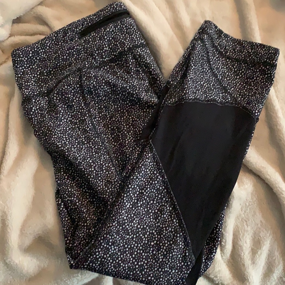 Lululemon Capri leggings size 8